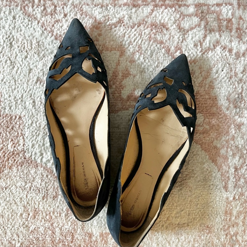 Zara navy suede cut out ballet flats, SIZE 8